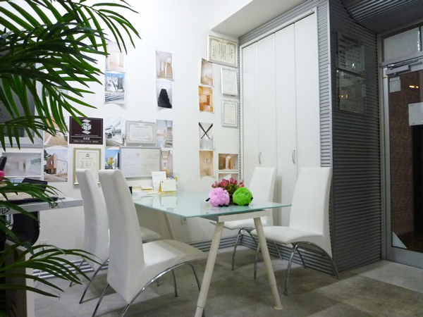 写真：店内イメージ